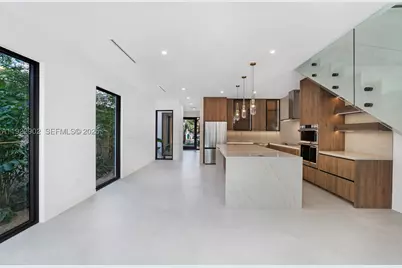 2610 SW 17th, Miami, FL 33145 - Photo 10