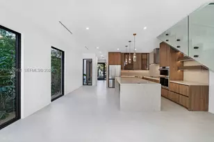 2610 SW 17th, Miami, FL 33145 - Photo 10
