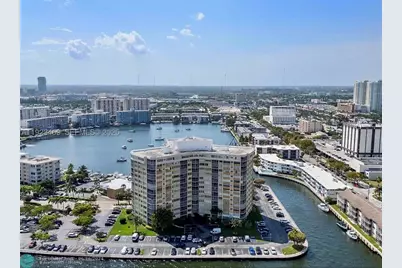 100 Golden Isles #605, Hallandale, FL 33009 - Photo 26