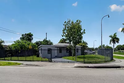 14801 Lincoln, Miami, FL 33176 - Photo 2