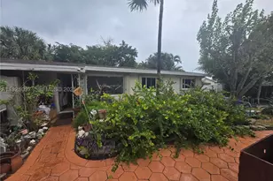 906 NE 23rd, Pompano Beach, FL 33062 - Photo 1