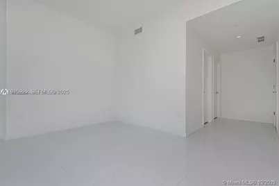 851 NE 1st #1608, Miami, FL 33132 - Photo 8