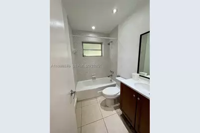 7250 SW 94th #B6, Miami, FL 33173 - Photo 10