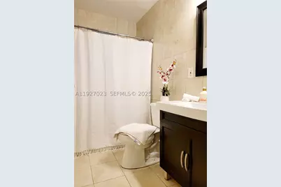 1872 SW 9th, Miami, FL 33135 - Photo 24