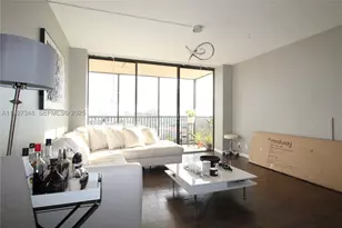 20379 W Country Club, Aventura, FL 33180 - Photo 4