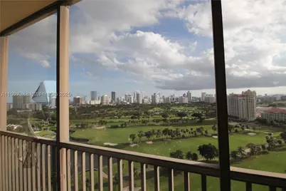 20379 W Country Club #2237, Aventura, FL 33180 - Photo 34