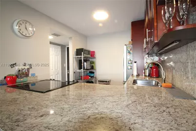 20379 W Country Club #2237, Aventura, FL 33180 - Photo 12