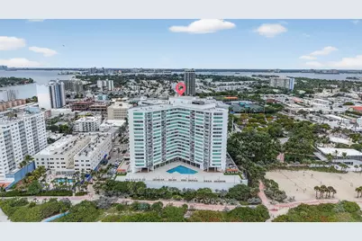 7135 Collins #1015, Miami Beach, FL 33141 - Photo 32