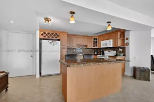 7135 Collins, Miami Beach, FL 33141 - Photo 6