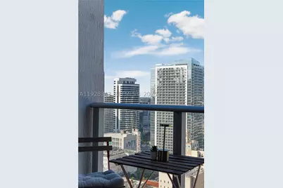 151 SE 1st #3008, Miami, FL 33131 - Photo 32