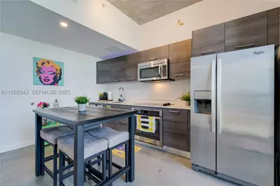 151 SE 1st #3008, Miami, FL 33131 - Photo 4