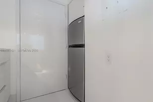 100 Lincoln, Miami Beach, FL 33139 - Photo 10