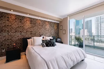 92 SW 3rd #1512, Miami, FL 33130 - Photo 12