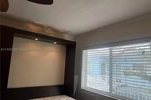 401 Collins, Miami Beach, FL 33139 - Photo 4