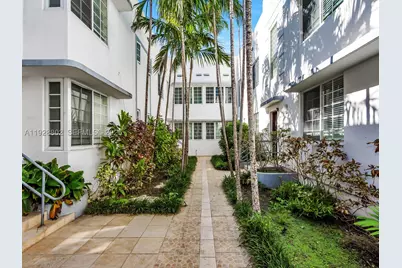 1000 Meridian #15, Miami Beach, FL 33139 - Photo 2