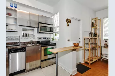 1000 Meridian #15, Miami Beach, FL 33139 - Photo 12