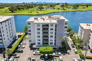 9250 W Bay Harbor, Bay Harbor Islands, FL 33154 - Photo 2