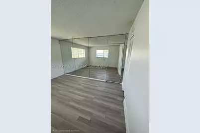8001 Fairview #101, Tamarac, FL 33321 - Photo 10