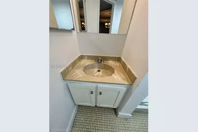 8001 Fairview #101, Tamarac, FL 33321 - Photo 12