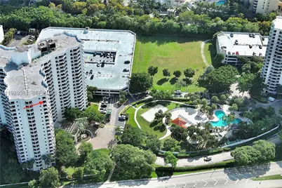 3300 NE 192nd #LP06, Aventura, FL 33180 - Photo 28
