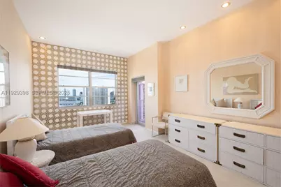 2851 NE 183rd #2211 E, Aventura, FL 33160 - Photo 16