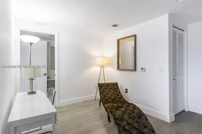 121 NE 34th #1203, Miami, FL 33137 - Photo 6