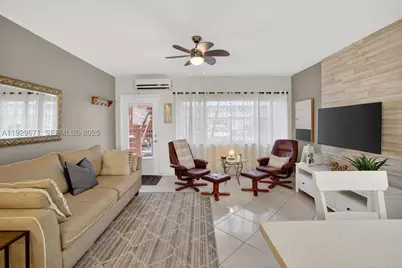 800 SW 10th #4T, Hallandale, FL 33009 - Photo 20