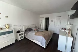 13499 Biscayne, North Miami, FL 33181 - Photo 10