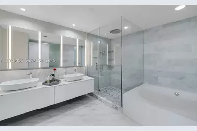 10203 Collins #201, Bal Harbour, FL 33154 - Photo 14