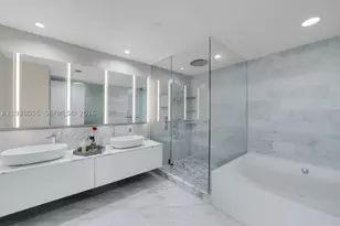 10203 Collins, Bal Harbour, FL 33154 - Photo 14
