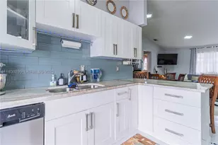 6900 NW 173rd, Hialeah, FL 33015 - Photo 10
