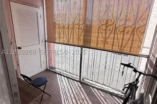 19715 SW 114th, Miami, FL 33157 - Photo 10
