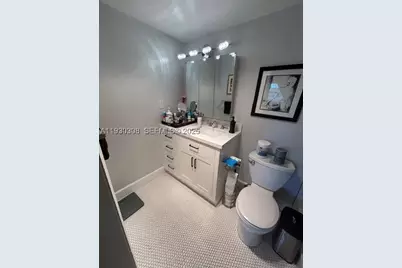 324 SE 10th #207, Dania Beach, FL 33004 - Photo 24