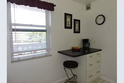 324 SE 10th #207, Dania Beach, FL 33004 - Photo 8
