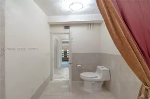 19212 NE 25th, Miami, FL 33180 - Photo 12