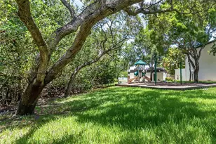 19212 NE 25th, Miami, FL 33180 - Photo 42