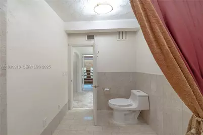 19212 NE 25th #283D, Miami, FL 33180 - Photo 12