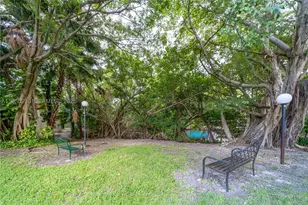 19212 NE 25th, Miami, FL 33180 - Photo 2