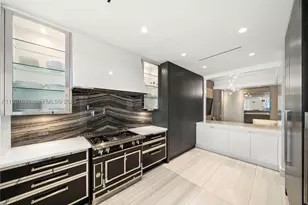 17901 Collins, Sunny Isles Beach, FL 33160 - Photo 8