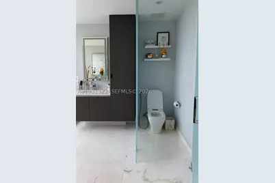 851 NE 1st #2212, Miami, FL 33132 - Photo 22