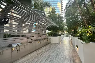 851 NE 1st, Miami, FL 33132 - Photo 40