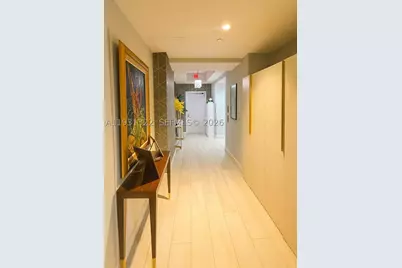 851 NE 1st #2212, Miami, FL 33132 - Photo 10