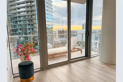 851 NE 1st #2212, Miami, FL 33132 - Photo 26