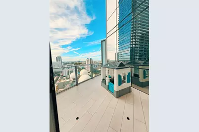 851 NE 1st #2212, Miami, FL 33132 - Photo 30