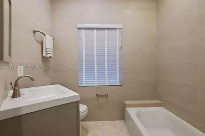 3760 Royal Palm, Miami Beach, FL 33140 - Photo 30