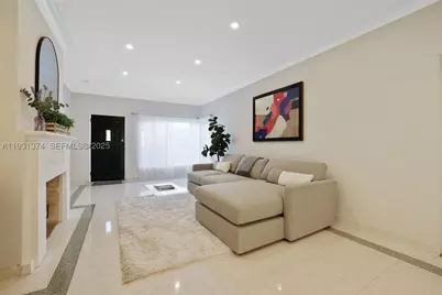 3760 Royal Palm, Miami Beach, FL 33140 - Photo 6