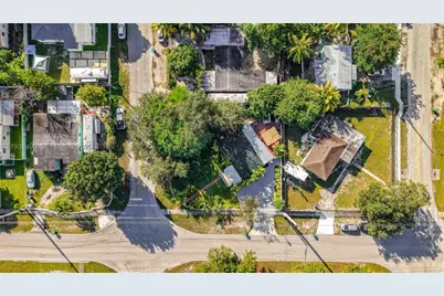 1860 NW 127th, Miami, FL 33167 - Photo 44