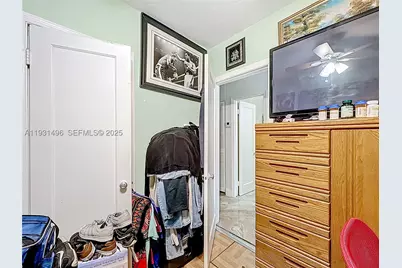 1860 NW 127th, Miami, FL 33167 - Photo 18