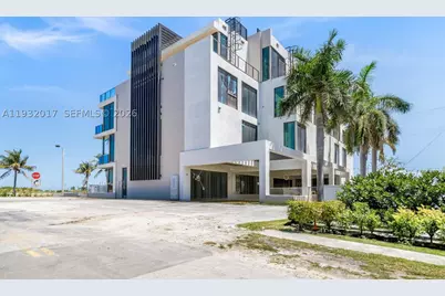 493 N Ocean #3, Pompano Beach, FL 33062 - Photo 2