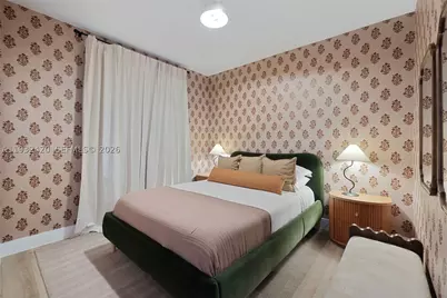 1542 NW 2nd #105, Miami, FL 33125 - Photo 1